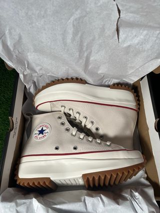 Converse Run Star Hike
