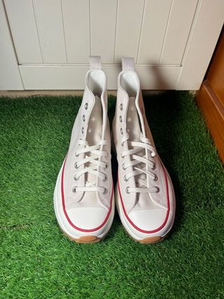 Converse Run Star Hike