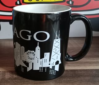 Chicago. Taza de desayuno nueva.