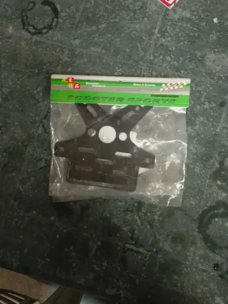 Portatarga per moto sportivo pieghevole