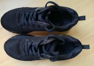 Zapatillas Skechers Negras