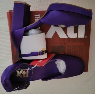 Zapatos de tacón Xti morados talla 39