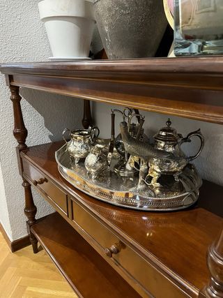 Camarera clásica madera y metal