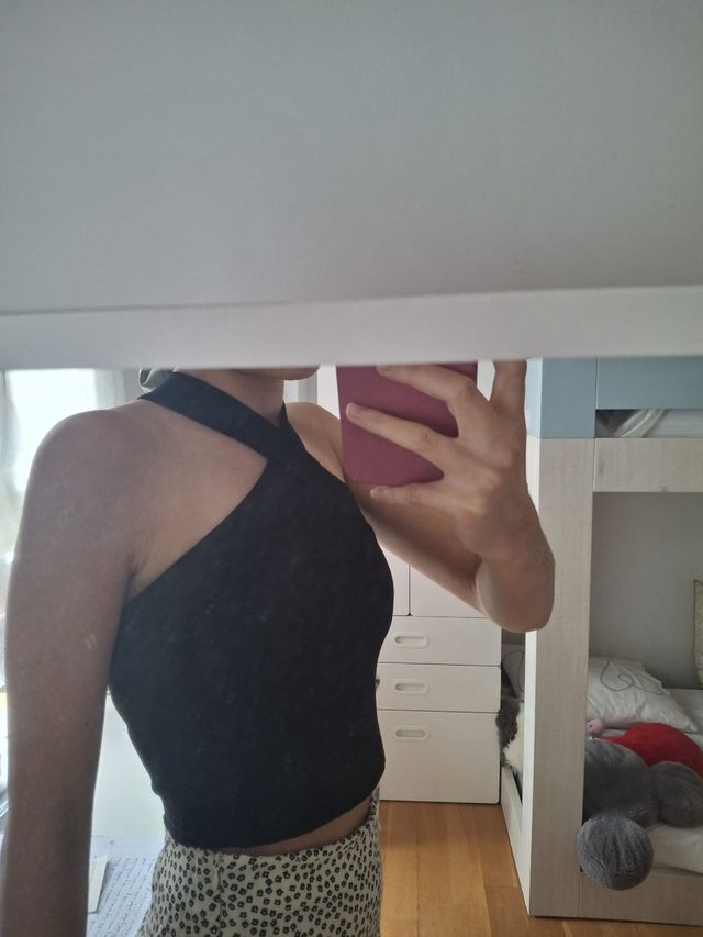 Tops Shein negro y blanco cruzado