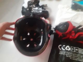 Patines en línea para niño y set de protecciones