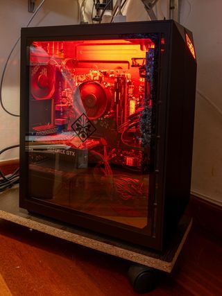 Sobremesa HP OMEN Gaming 25L Negra Roja