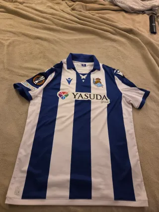 Camiseta Macron Real Sociedad Azul/Blanca