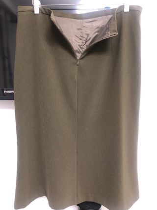 Traje de chaqueta y falda.Rebajado.