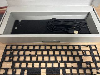 Teclado Skyloong RK61 60% hot swap wired