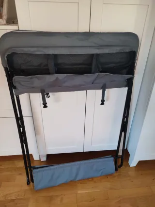 Cambiador de bebé plegable y portátil