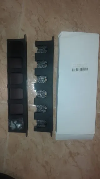 Cañero de pesca negro