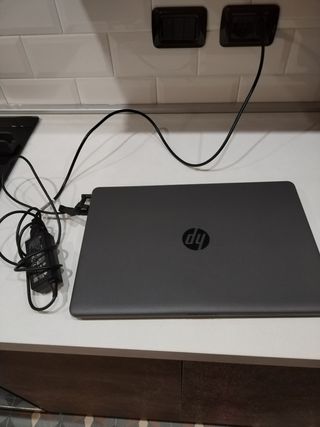 PC Portatile HP Grigio/Nero