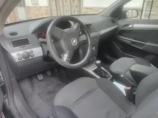 Opel Astra 2005