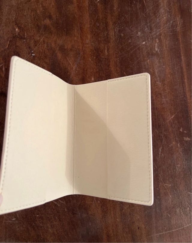 Porta passaporto Liu Jo beige