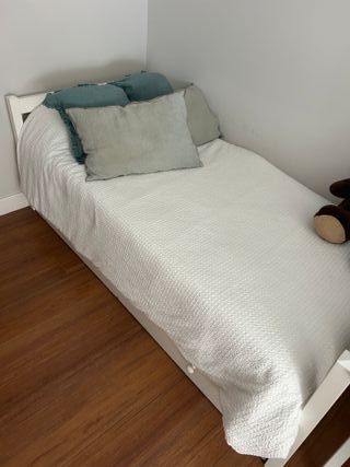 Estructura Cama nido Ikea + dos colchones
