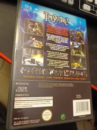 Time Splitters 2 + Time Splitters Futuro Perfecto