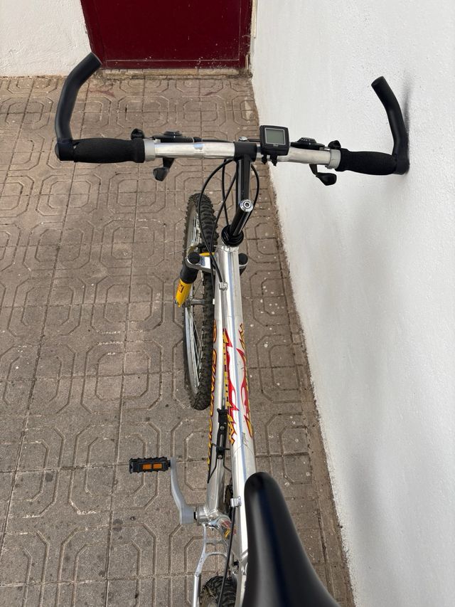 Bicicleta Sundown - Top Hillezx