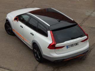 Volvo V90 CROSS COUNTRY 2.0 D4 OCEAN RACE AUTO