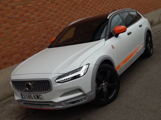 Volvo V90 CROSS COUNTRY 2.0 D4 OCEAN RACE AUTO
