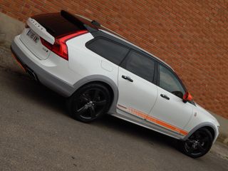 Volvo V90 CROSS COUNTRY 2.0 D4 OCEAN RACE AUTO