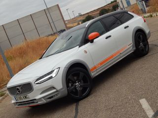 Volvo V90 CROSS COUNTRY 2.0 D4 OCEAN RACE AUTO