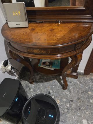Mueble recibidor antiguo madera y espejo. 