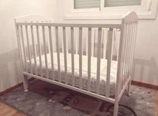 Cuna de madera blanca Babymodel