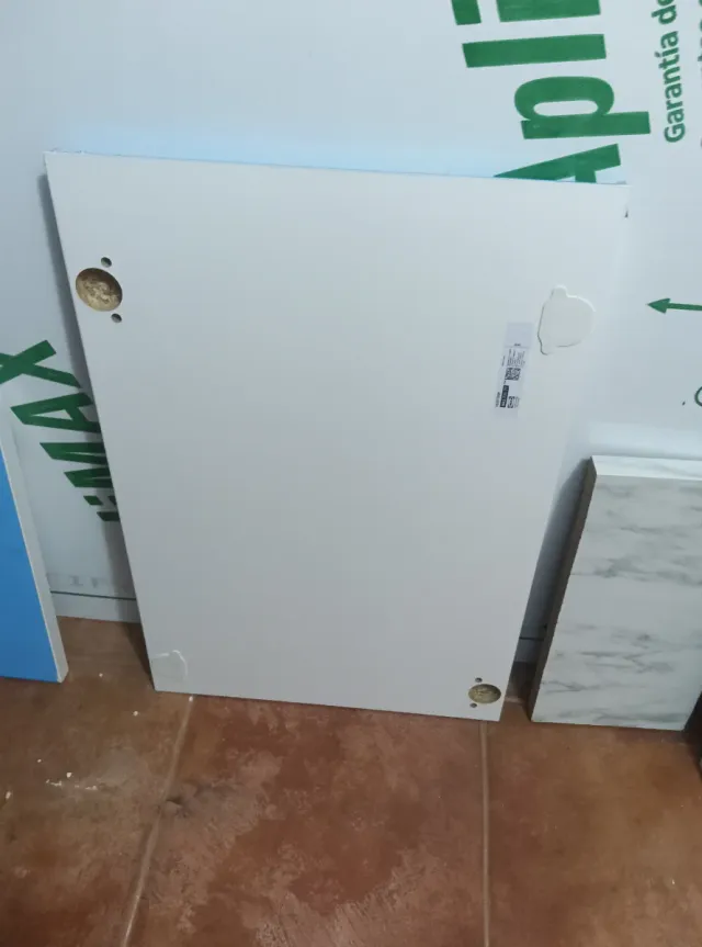 Puerta Blanca IKEA VOXTROP
