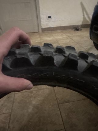 Gomma posteriore moto cross 90/100-14