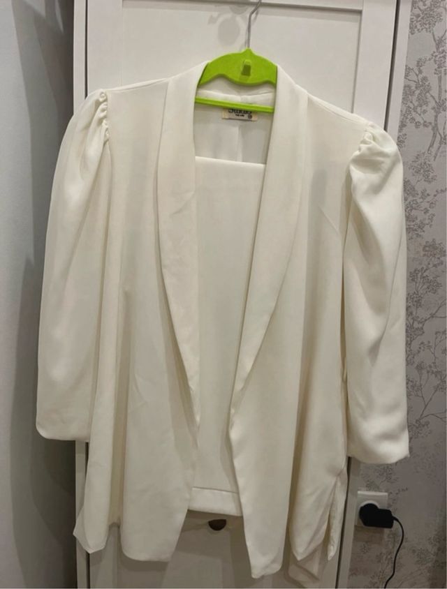 Traje chaqueta mujer The are