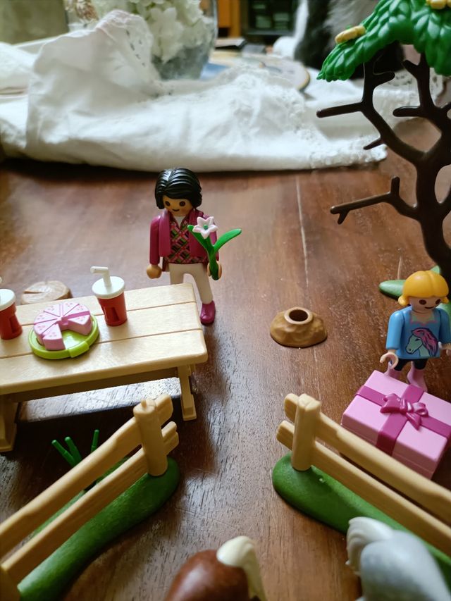 Playmobil set fattoria e personaggi