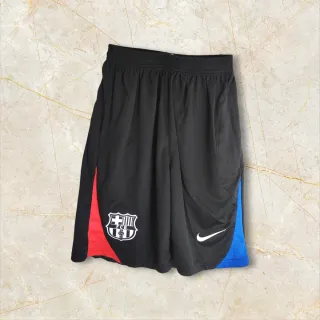 Camiseta y Pantalón Corto Fútbol 2025 | Talla L