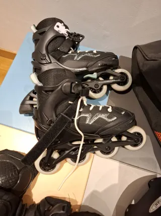 Patines en línea y protecciones