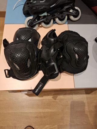 Patines en línea y protecciones