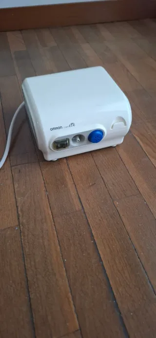 Omron Compresor Nebulizador CompAIR NE-C28