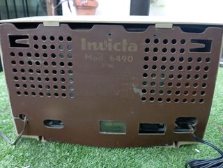 Radio Invicta Vintage Beige/Verde