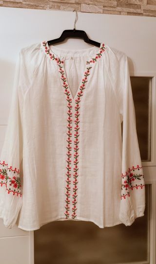 Blusa bordada mujer