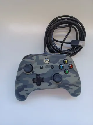 Mando Xbox Camuflaje Cable.