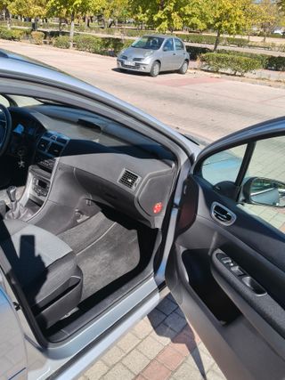 Peugeot 307 XR Clim Plus