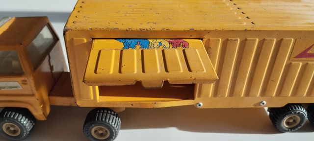 CAMIÓN-TRAILER SANSON BRAVO - RICO - METALICO