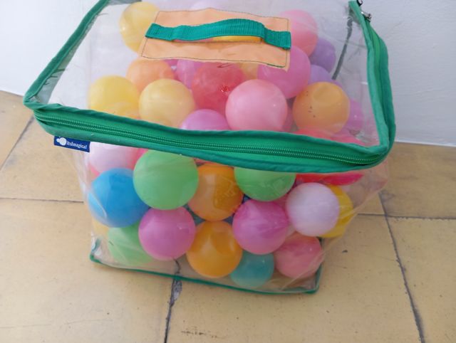 2 Bolsas de Bolas de plástico de colores