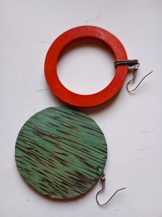 2 Pendientes Madera Artesanos