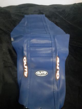 Funda asiento GUTS azul moto
