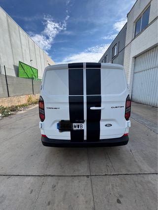 Ford Transit Custom 2024