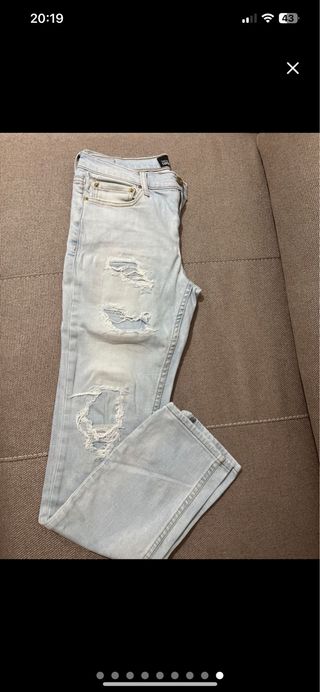Pantalones chico varios colores
Precio por unidad 