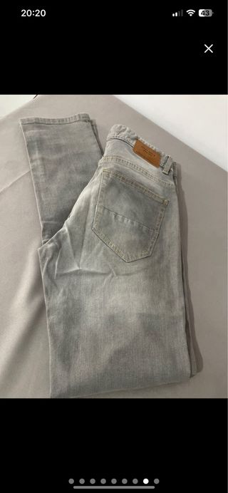 Pantalones chico varios colores
Precio por unidad 