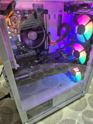PC Gamer Blanco con RGB