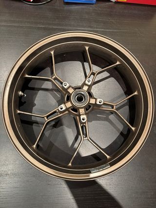 Llanta Delantera Honda CB650R/CBR650