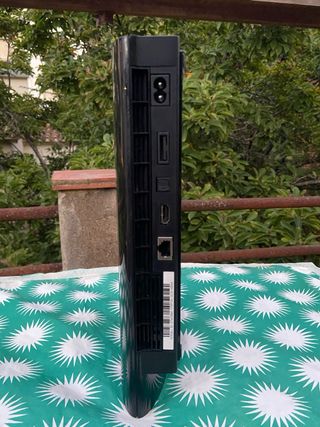 Consola PS3 Super Slim Negra