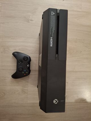 Xbox One 500GB con Mando Original